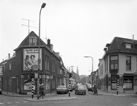 51802 Gezicht in de Bethlehemweg te Utrecht, vanaf de Amsterdamsestraatweg, met links het hoekpand Amsterdamsestraatweg ...